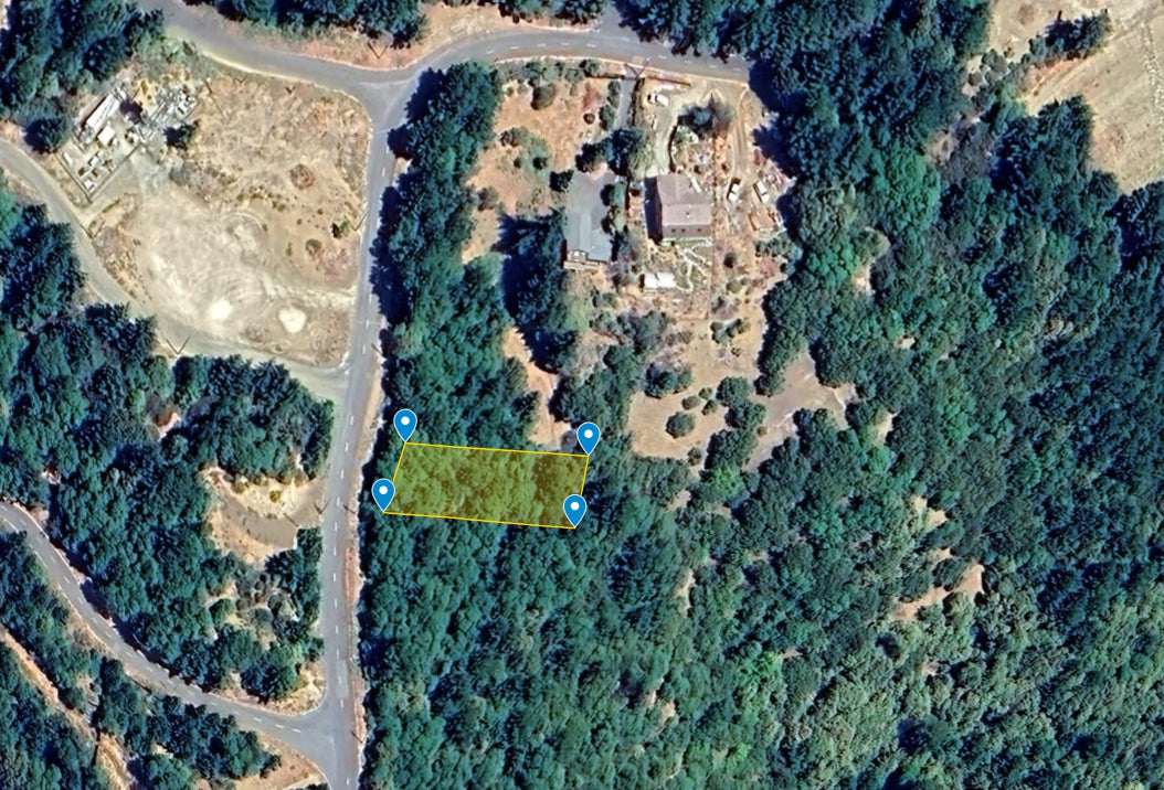 #L00472-1 .23 Acre Lot in Shelter Cove, Humboldt County CA $19,900.00 ($257.14/ Month)