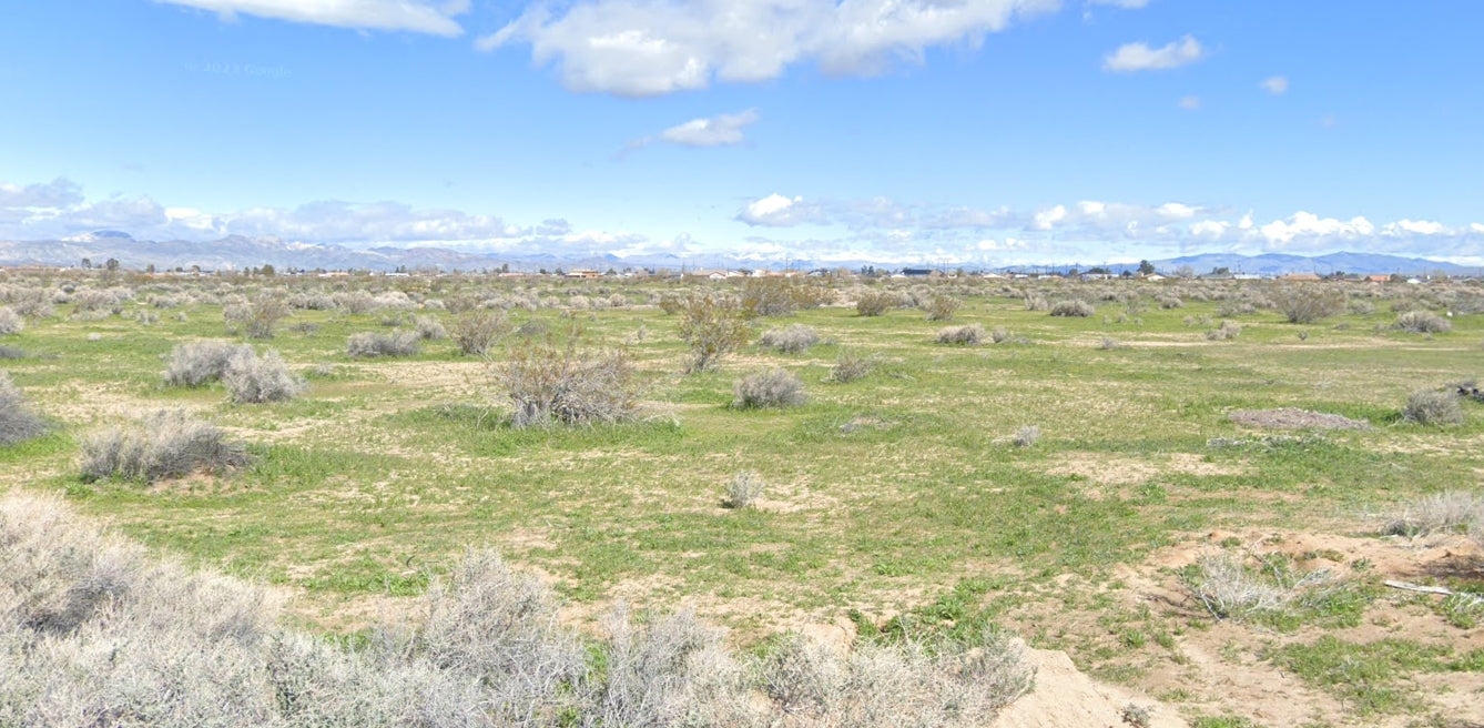 #L40093-1 .17 Acre Residential lot in California City, Kern County, CA $3,999.00 ($82.74/Month)
