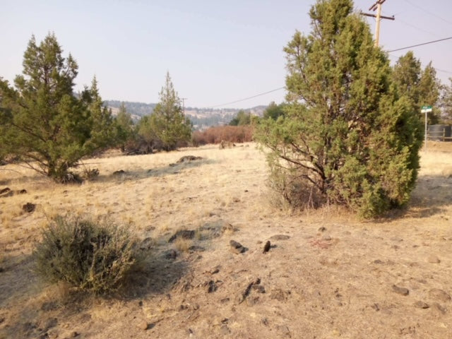 L40007-1 1.02 Acres in KCRE Near the Klamath River, Siskiyou County, CA $14,999.00 ($211.29/Month)