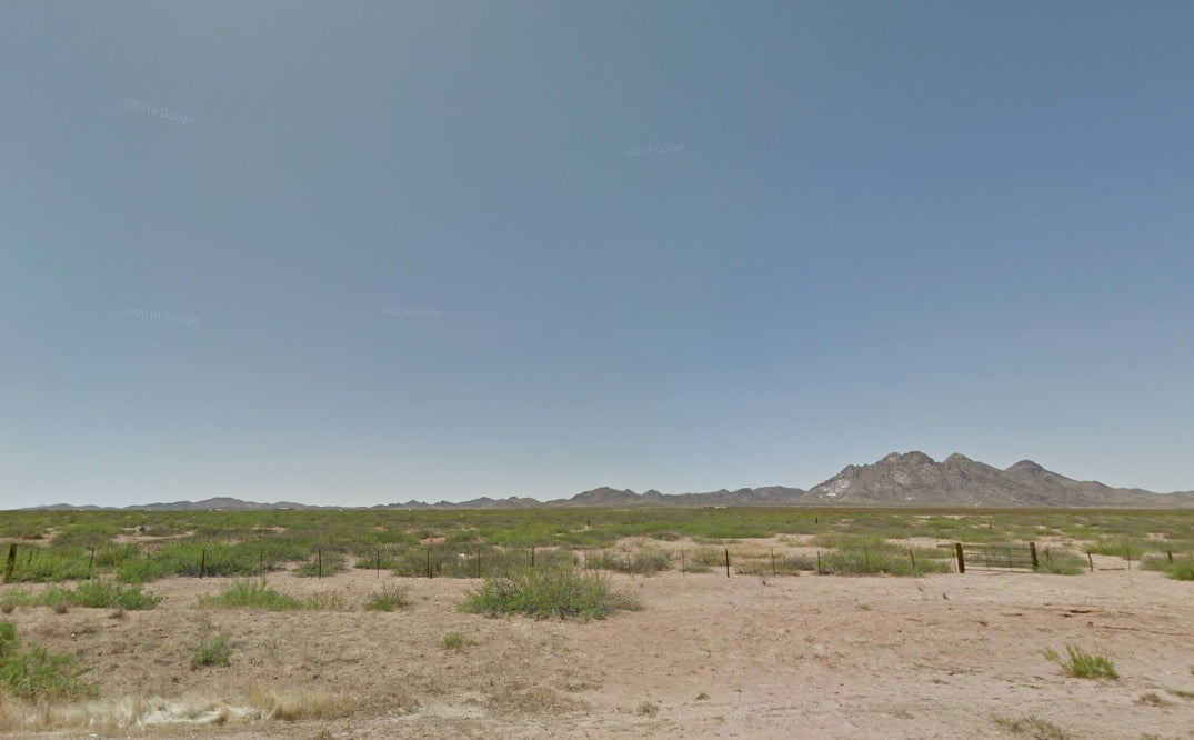 #L06746-1 10 Acres in Luna County, NM $9,999 ($125.39/Month)