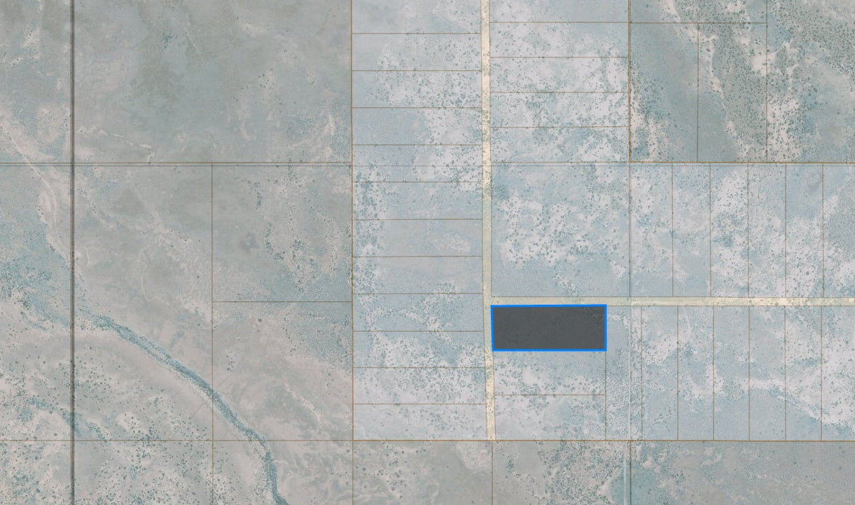 #L07043-1 10 Acres in Luna County, NM $8,999 ($111.69/Month)