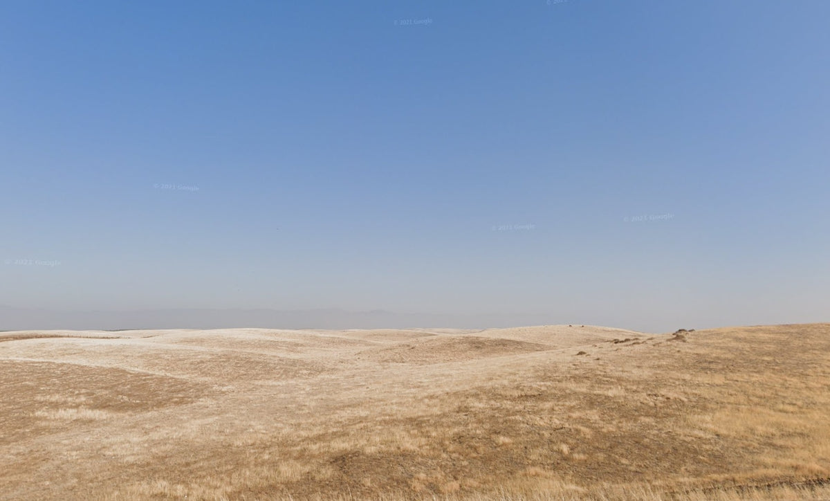 #L211969-1 4.73 Acres east of Delano in Kern County, CA $29,999.00 ($340.64/Month)